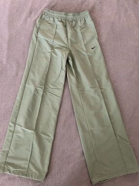 Women’s Nike Sage Green Wide-Leg Sports Pants